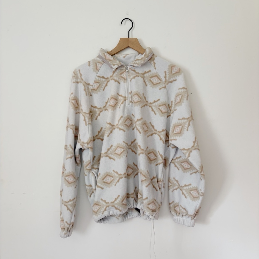 5 for $25 ✨ Hollister Cozy Geometric Patterned Pullover